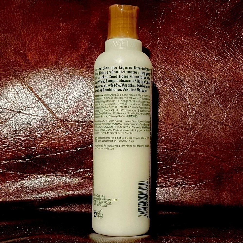 AVEDA Rosemary Mint Weightless Shampoo & Conditioner pack liter each. - Picture 2 of 2